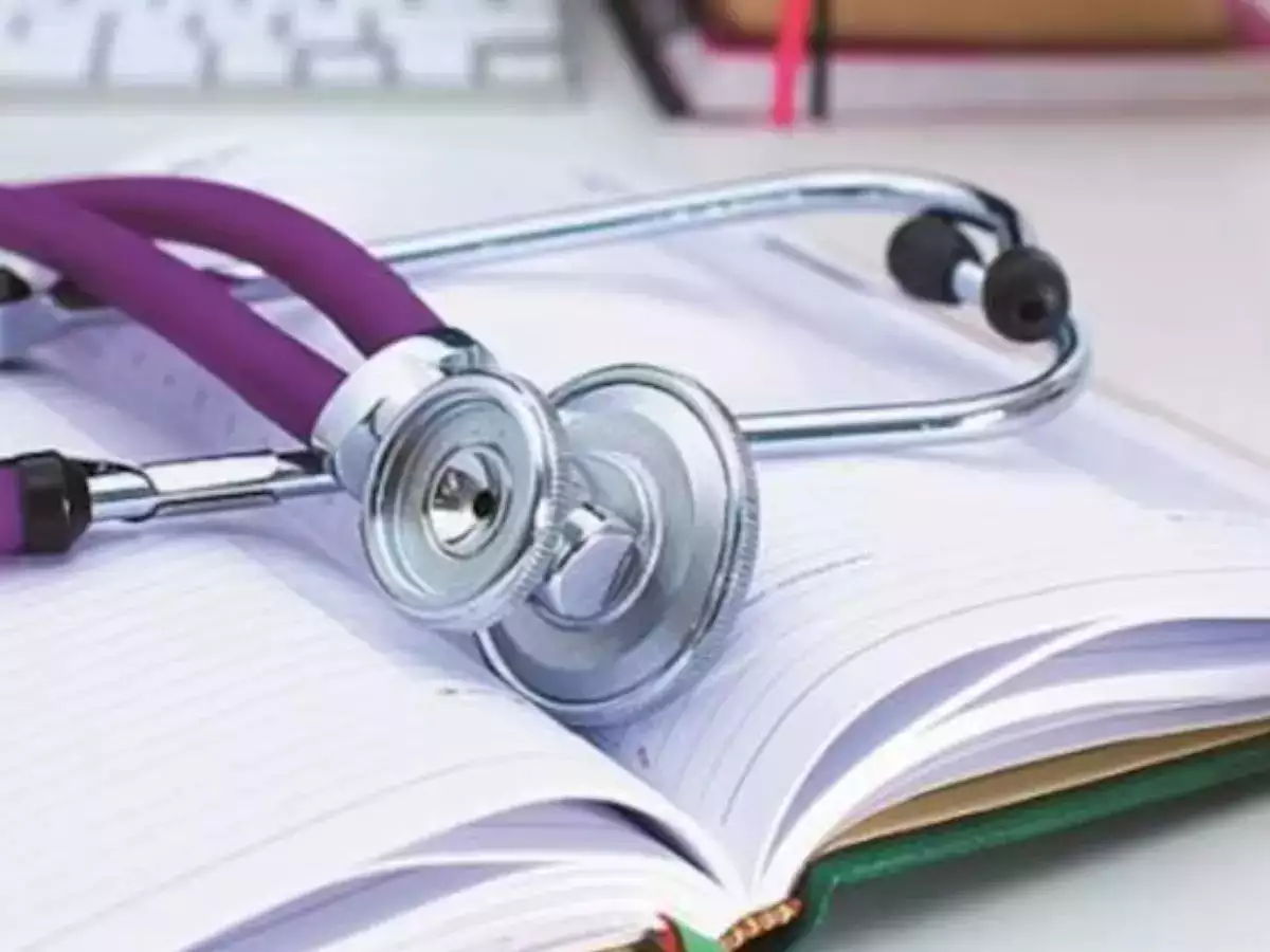 Choosing the Right Medical College for MBBS: A Guide to Admission and Application Process